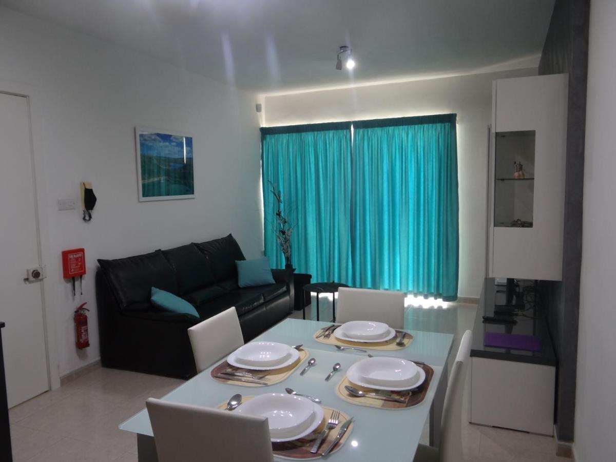 Modern Two Bedroom Sea View Apartment Marsaskala Exterior photo